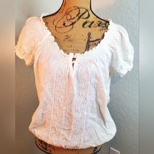 St. John's Bay Cream Lace Accent Off The Shoulder Country Blouse.